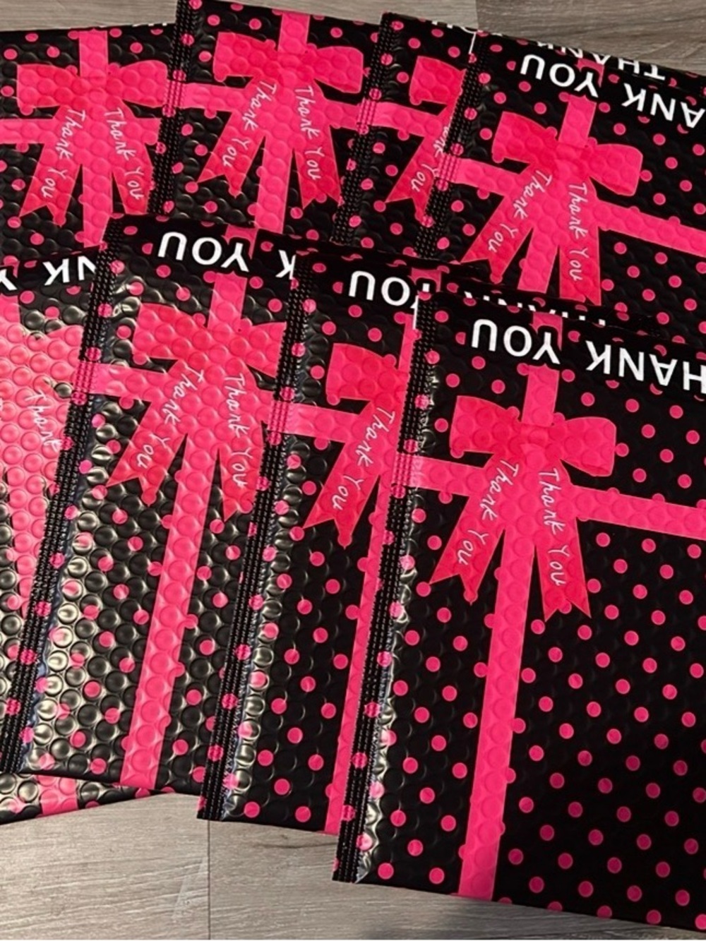 💥2/$33💥 NEW! Black & Hot Pink Polka Dot Thank You Bubble Mailer Bags (8)